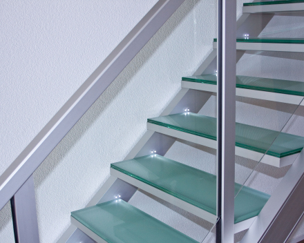 Glass stair at Dubbler (CH)