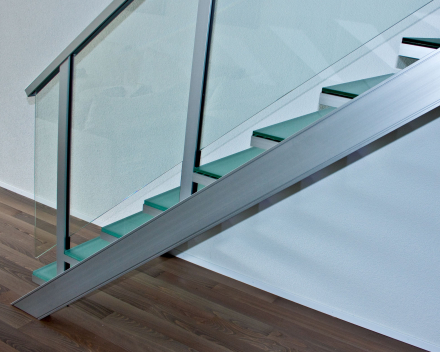 Glass stair at Dubbler (CH)