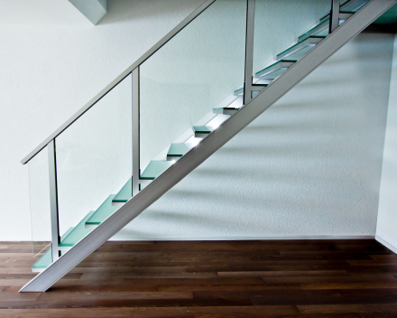 Glass stair at Dubbler (CH)